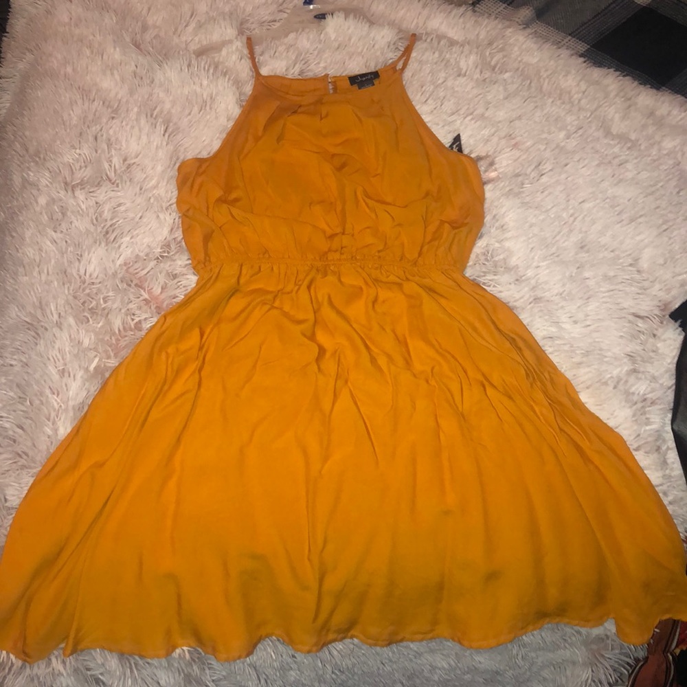 Mustard short dress